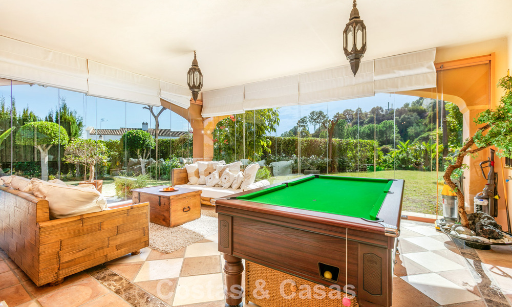 Prestigieuse villa de luxe à vendre dans un style espagnol classique avec vue sur la mer à La Quinta à Marbella - Benahavis 56535