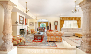 Prestigieuse villa de luxe à vendre dans un style espagnol classique avec vue sur la mer à La Quinta à Marbella - Benahavis 56537 