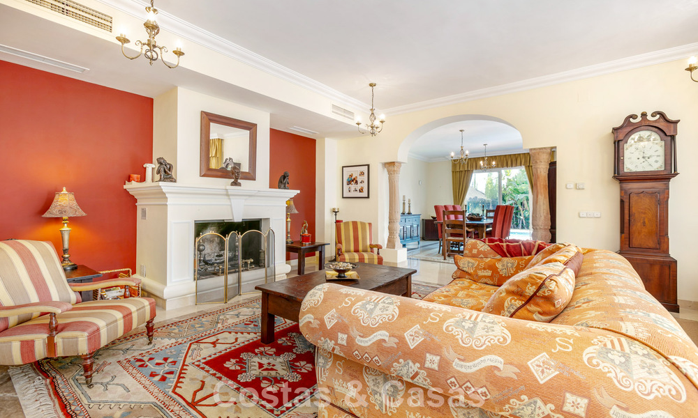 Prestigieuse villa de luxe à vendre dans un style espagnol classique avec vue sur la mer à La Quinta à Marbella - Benahavis 56539