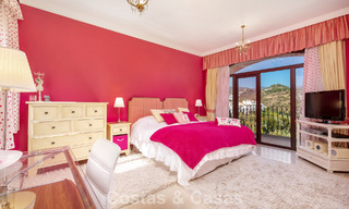 Prestigieuse villa de luxe à vendre dans un style espagnol classique avec vue sur la mer à La Quinta à Marbella - Benahavis 56540 