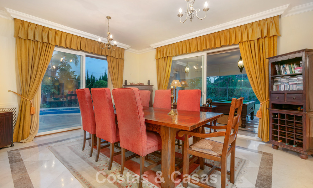 Prestigieuse villa de luxe à vendre dans un style espagnol classique avec vue sur la mer à La Quinta à Marbella - Benahavis 56562