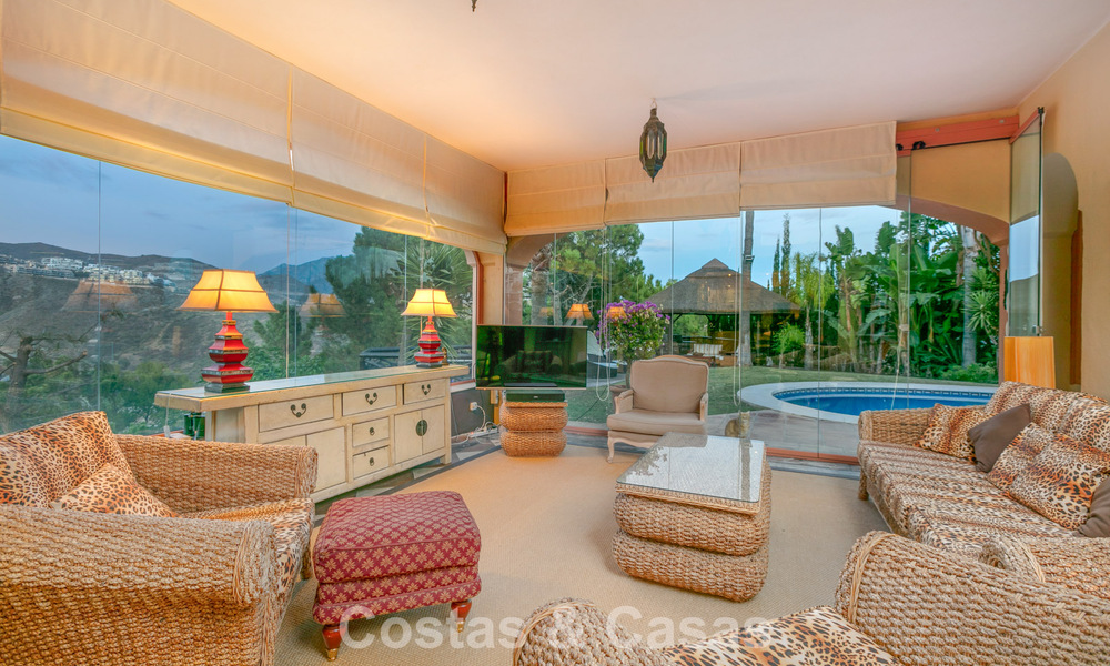 Prestigieuse villa de luxe à vendre dans un style espagnol classique avec vue sur la mer à La Quinta à Marbella - Benahavis 56563