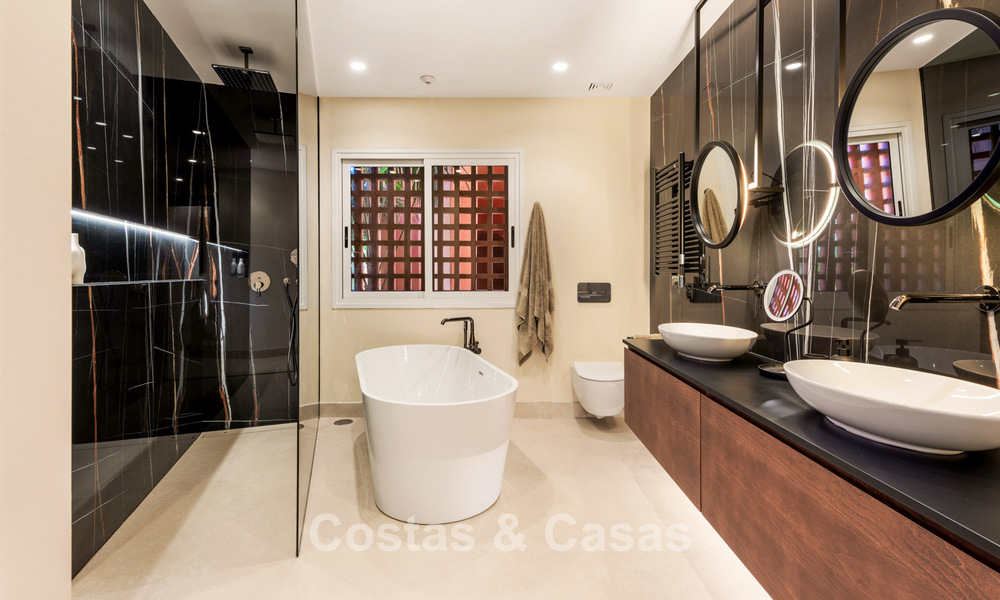 Prestigieux appartement avec jardin à vendre dans un complexe balnéaire de première ligne sur le nouveau Golden Mile entre Marbella et le centre d'Estepona 56633