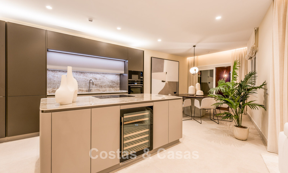 Prestigieux appartement avec jardin à vendre dans un complexe balnéaire de première ligne sur le nouveau Golden Mile entre Marbella et le centre d'Estepona 56637