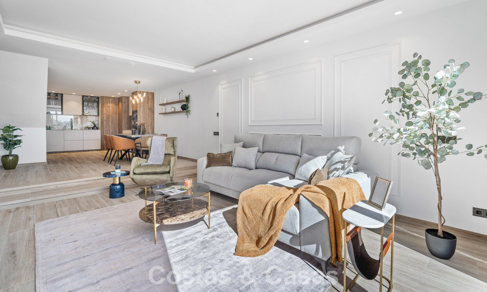 Maison mitoyenne rénovée dans un complexe fermé, en bordure du golf Aloha, à distance de marche du clubhouse à Nueva Andalucia, Marbella 56582