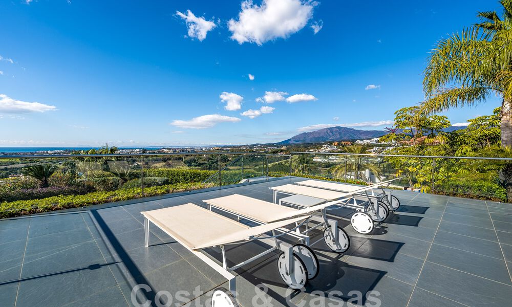 Villa contemporaine de luxe à vendre avec vue sur la mer dans un complexe de golf cinq étoiles à Marbella - Benahavis 56755