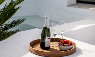 Penthouse de luxe de style scandinave entièrement rénové à vendre avec terrasse spacieuse, sur le Golden Mile de Marbella 56806 