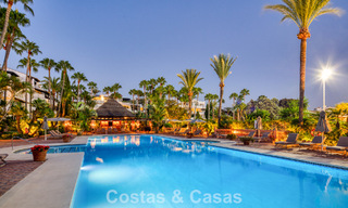 Appartement de luxe sophistiqué à vendre dans le complexe exclusif Puente Romano sur le Golden Mile, Marbella 56144 