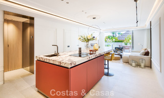 Appartement de luxe sophistiqué à vendre dans le complexe exclusif Puente Romano sur le Golden Mile, Marbella 56160 