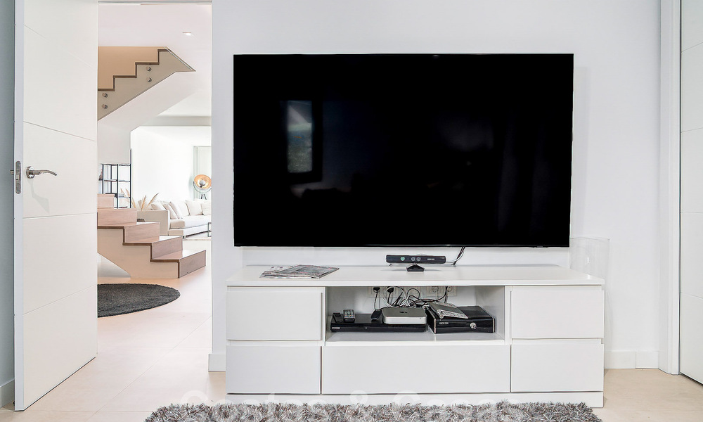 Superbe propriété de luxe à vendre avec piscine privée, à distance de marche de la plage et du centre de San Pedro, Marbella 56777