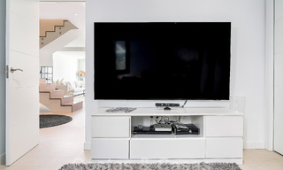 Superbe propriété de luxe à vendre avec piscine privée, à distance de marche de la plage et du centre de San Pedro, Marbella 56777 