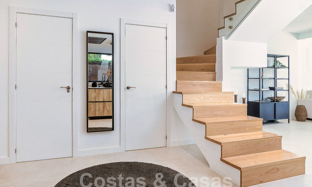 Superbe propriété de luxe à vendre avec piscine privée, à distance de marche de la plage et du centre de San Pedro, Marbella 56782