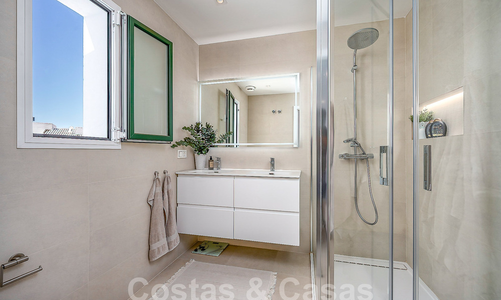 Superbe propriété de luxe à vendre avec piscine privée, à distance de marche de la plage et du centre de San Pedro, Marbella 56787