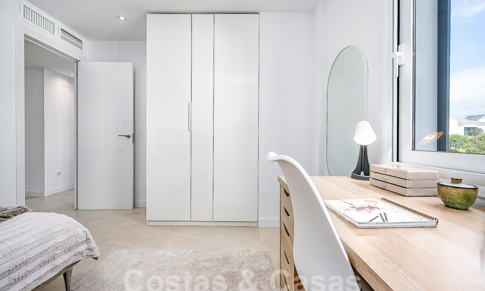 Superbe propriété de luxe à vendre avec piscine privée, à distance de marche de la plage et du centre de San Pedro, Marbella 56792