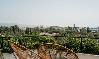 Appartement de luxe à vendre, prêt à être emménagé, avec terrasse et vue sur la mer à Marbella - Benahavis 57288 