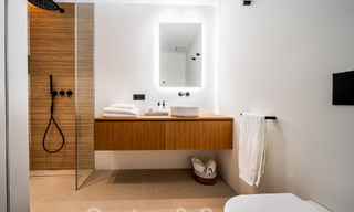 Appartement de luxe à vendre, prêt à être emménagé, avec terrasse et vue sur la mer à Marbella - Benahavis 57297 