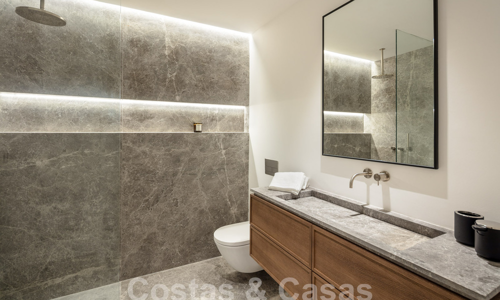 Magnifique appartement à vendre avec vue sur la mer dans la Marina Puente Romano à Marbella 57254