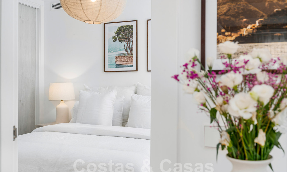 Jolie villa de luxe de style Ibiza à vendre à proximité de toutes les commodités à Nueva Andalucia, Marbella 56923