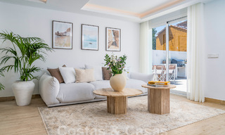Jolie villa de luxe de style Ibiza à vendre à proximité de toutes les commodités à Nueva Andalucia, Marbella 56954 