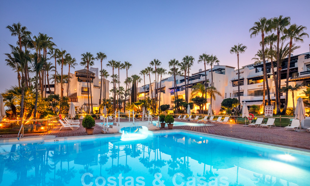 Boutique au rez-de-chaussée à vendre à Puente Romano sur le Golden Mile de Marbella 58100