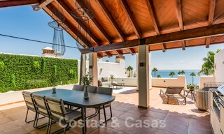 Penthouse de luxe à vendre dans un complexe fermé en front de mer avec une vue magnifique sur la mer sur le nouveau Golden Mile entre Marbella et Estepona 56963 