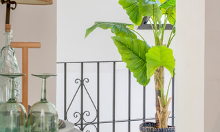 Charmante maison de ville rénovée à vendre dans un complexe fermé en bord de mer sur le nouveau Golden Mile entre Marbella et Estepona 58168 