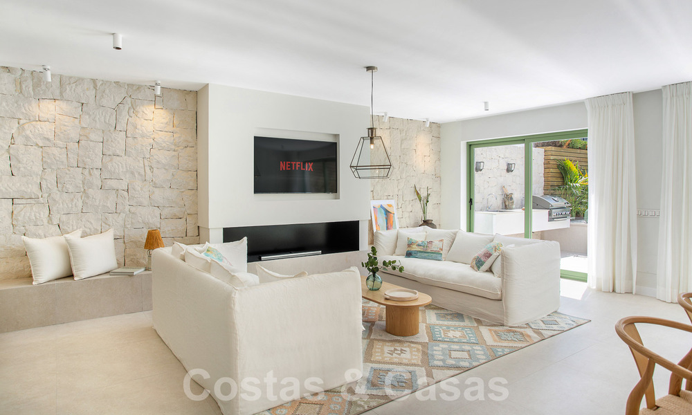 Maison magnifiquement rénovée à vendre à deux pas de la plage et de toutes les commodités à San Pedro, Marbella 56856