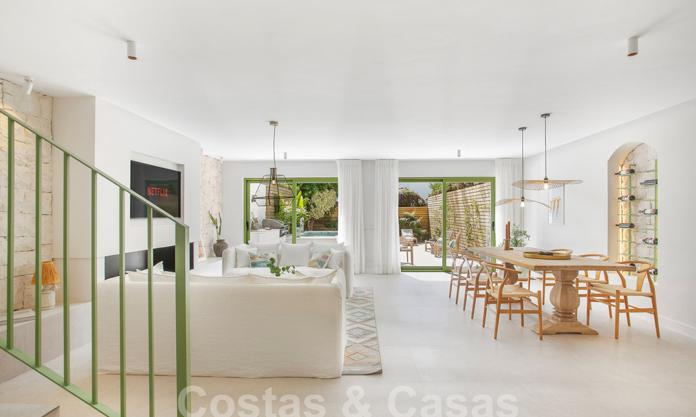 Maison magnifiquement rénovée à vendre à deux pas de la plage et de toutes les commodités à San Pedro, Marbella 56857