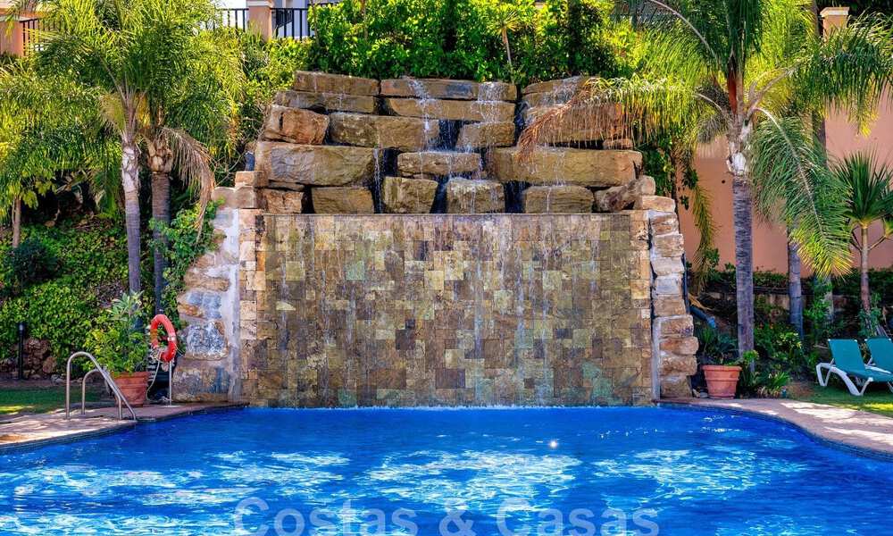 Maison spacieuse avec un design intérieur unique à vendre à Nueva Andalucia, Marbella 57467