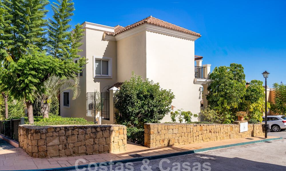 Maison spacieuse avec un design intérieur unique à vendre à Nueva Andalucia, Marbella 57476