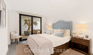 Villa de luxe méditerranéenne moderne et rénovée à vendre, située sur la première ligne de golf, au cœur de Nueva Andalucia, Marbella 57022 