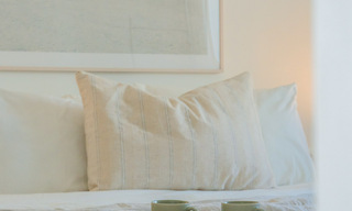 Superbe penthouse en première ligne de plage à vendre avec vue panoramique sur la mer à quelques minutes du centre d'Estepona 56888 