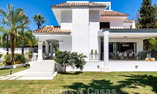 Villa méditerranéenne de luxe à vendre au cœur de la vallée du golf de Nueva Andalucia à Marbella 57530 