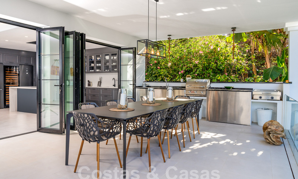 Villa méditerranéenne de luxe à vendre au cœur de la vallée du golf de Nueva Andalucia à Marbella 57537