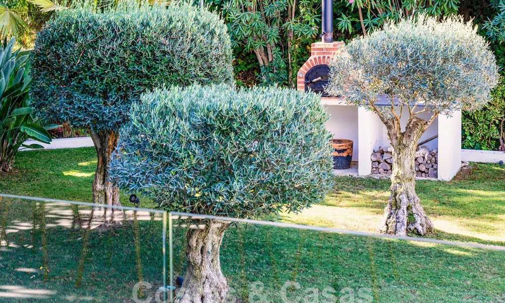 Villa méditerranéenne de luxe à vendre au cœur de la vallée du golf de Nueva Andalucia à Marbella 57541