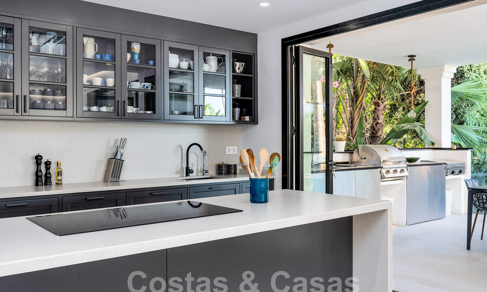 Villa méditerranéenne de luxe à vendre au cœur de la vallée du golf de Nueva Andalucia à Marbella 57546