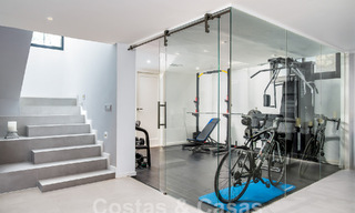 Villa méditerranéenne de luxe à vendre au cœur de la vallée du golf de Nueva Andalucia à Marbella 57560 