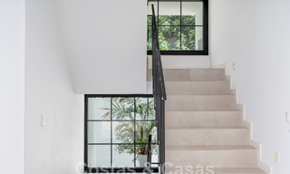 Villa méditerranéenne de luxe à vendre au cœur de la vallée du golf de Nueva Andalucia à Marbella 57567 