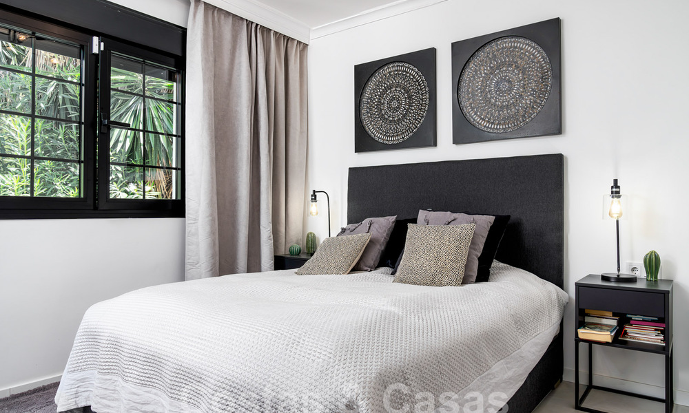 Villa méditerranéenne de luxe à vendre au cœur de la vallée du golf de Nueva Andalucia à Marbella 57570