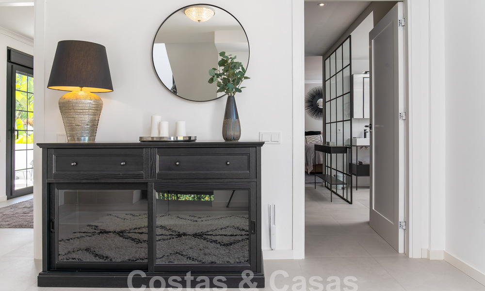 Villa méditerranéenne de luxe à vendre au cœur de la vallée du golf de Nueva Andalucia à Marbella 57583