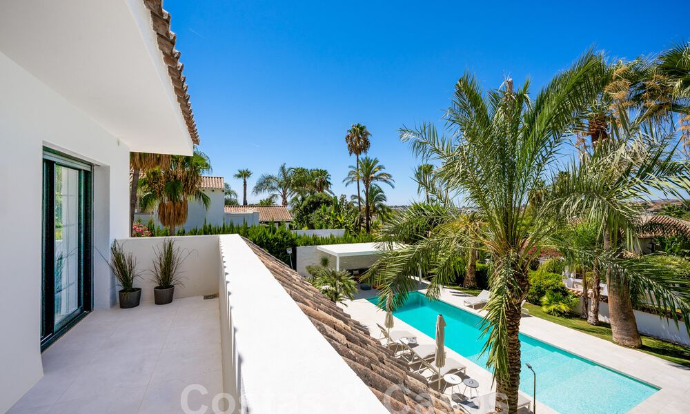Villa méditerranéenne de luxe à vendre au cœur de la vallée du golf de Nueva Andalucia à Marbella 57589