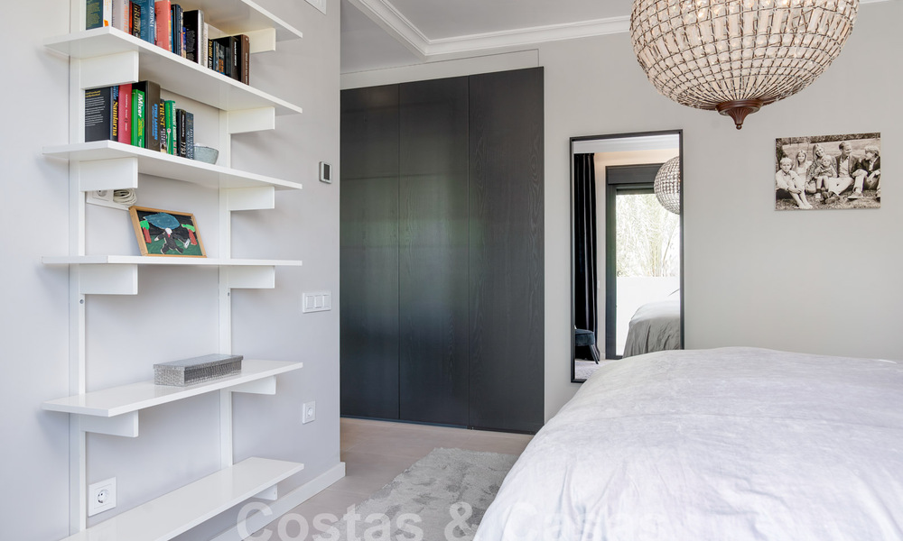 Villa méditerranéenne de luxe à vendre au cœur de la vallée du golf de Nueva Andalucia à Marbella 57591