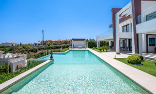 Villa de luxe ultramoderne à vendre avec vue sur la mer dans un complexe de golf cinq étoiles à Marbella - Benahavis 57595 