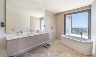 Villa de luxe ultramoderne à vendre avec vue sur la mer dans un complexe de golf cinq étoiles à Marbella - Benahavis 57606 