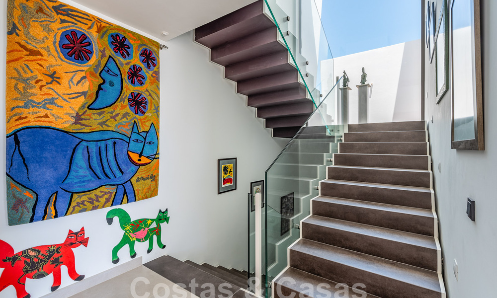 Villa de luxe ultramoderne à vendre avec vue sur la mer dans un complexe de golf cinq étoiles à Marbella - Benahavis 57610