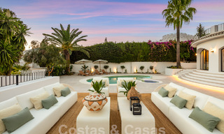 Villa de luxe de caractère au style architectural unique à vendre au cœur de la vallée du golf à Nueva Andalucia, Marbella 57620 