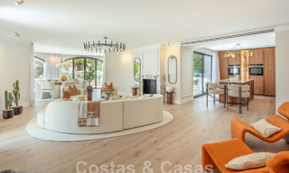 Villa de luxe de caractère au style architectural unique à vendre au cœur de la vallée du golf à Nueva Andalucia, Marbella 57653 
