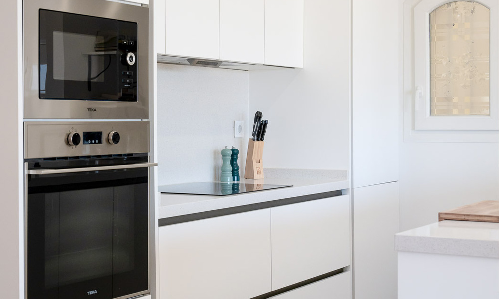 Fantastique appartement en bord de mer à vendre avec vue frontale sur la mer à quelques minutes du centre d'Estepona 57070