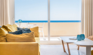 Fantastique appartement en bord de mer à vendre avec vue frontale sur la mer à quelques minutes du centre d'Estepona 57072 