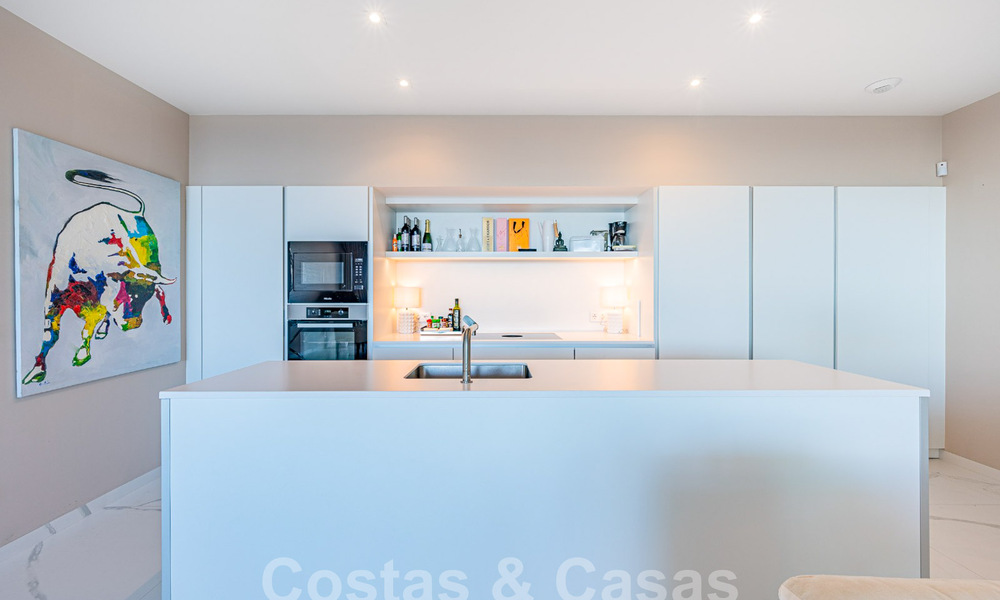 Appartement de charme à vendre avec vue panoramique sur la mer, dans un complexe fermé sur les colline s de Marbella - Benahavis 57755